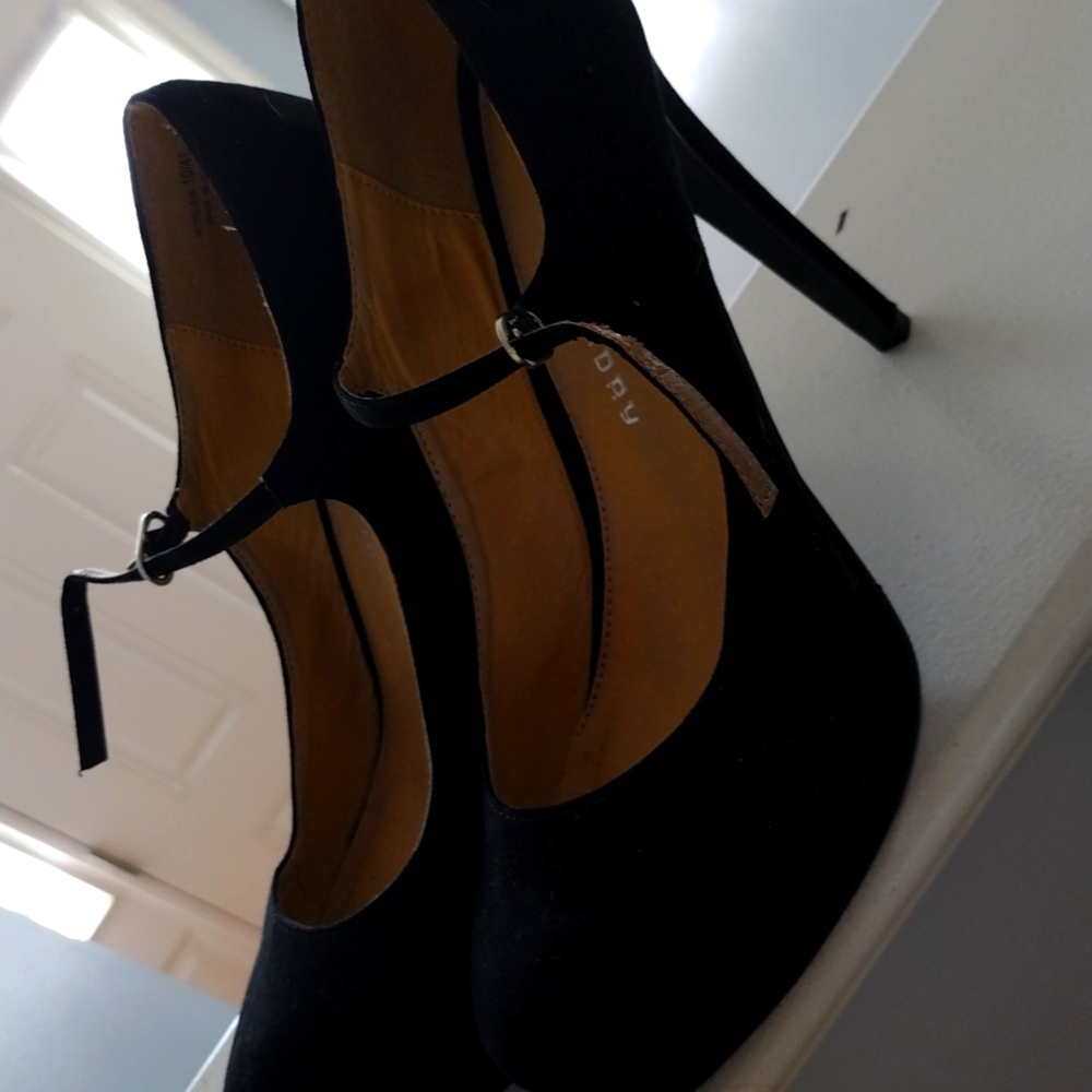 Black heels
